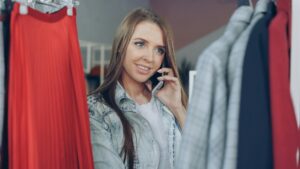 【心配無用】古着を100円で仕入れる方法!成功させるコツやせどりの流れをプロが解説